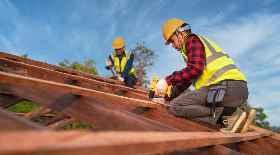 Professional Flat Roofing Installation services in Bonaparte, IA
